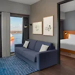 By Marriott Houthavens Hotell Amsterdam