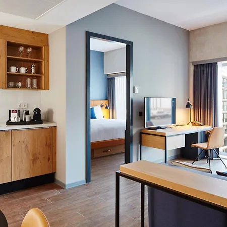 By Marriott Houthavens Amsterdam