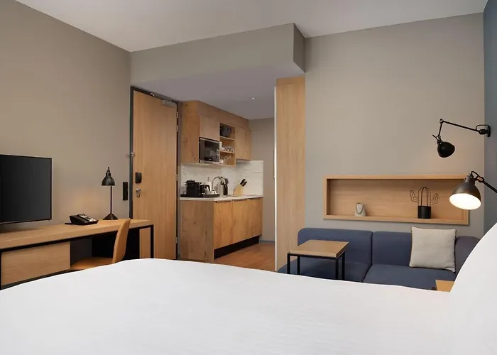 By Marriott Houthavens Hotel Amsterdam