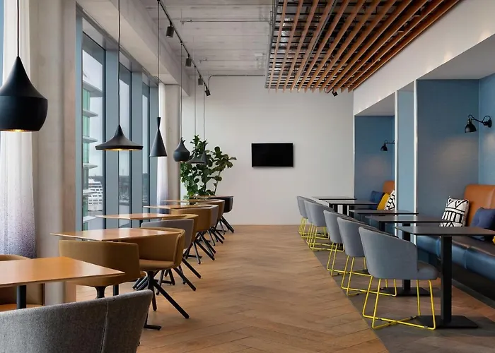 By Marriott Houthavens Hotel Amsterdam