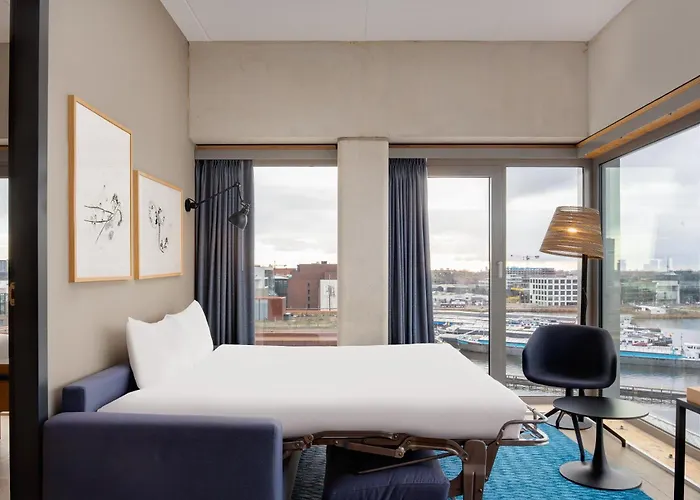 By Marriott Houthavens 4*