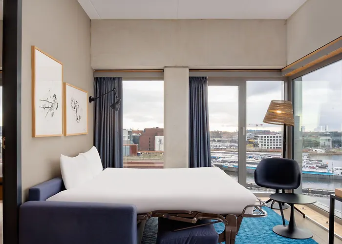 By Marriott Houthavens 4*