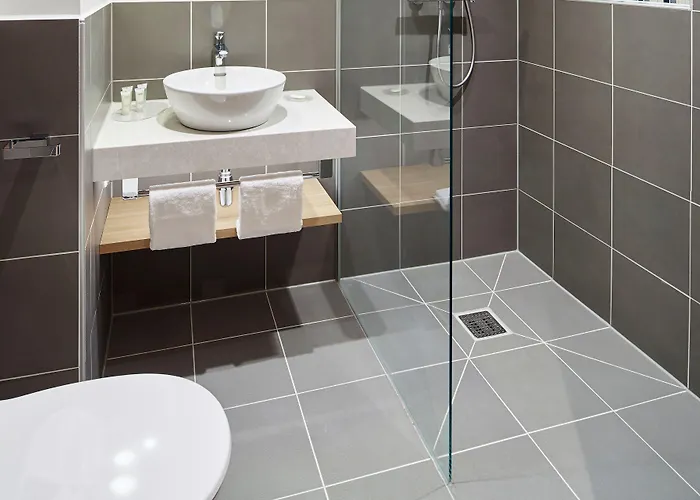 Hotel By Marriott Houthavens 4*