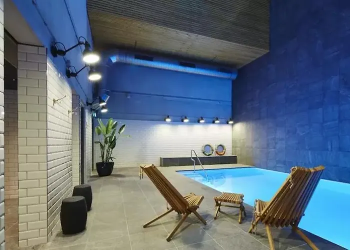 By Marriott Houthavens Hotel Amsterdam