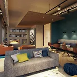 Hotel By Marriott Houthavens