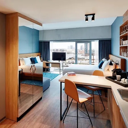 By Marriott Houthavens 4* אמסטרדם