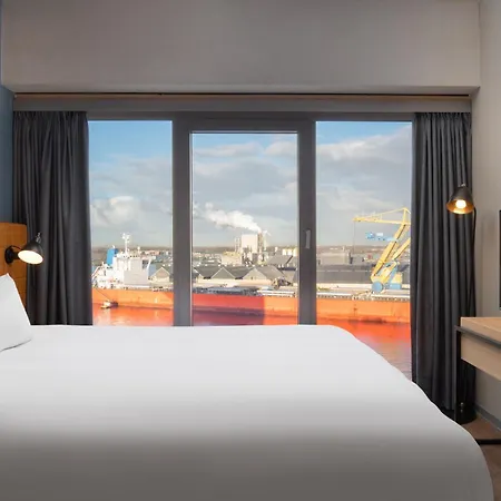 By Marriott Houthavens 4* 암스테르담