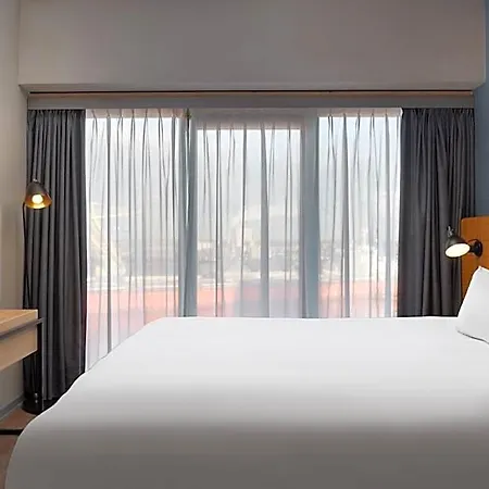 By Marriott Houthavens Hotel Amsterdam