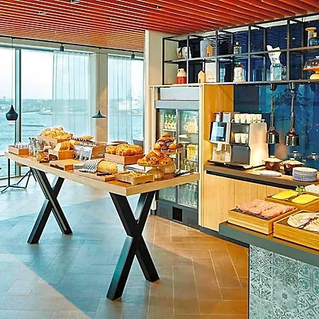 By Marriott Houthavens 4*