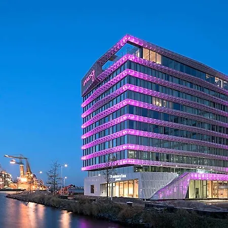 By Marriott Houthavens Hotel 4*