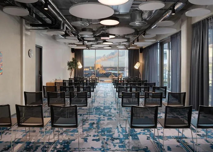 By Marriott Houthavens Амстердам