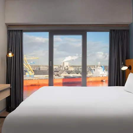 By Marriott Houthavens Amsterdam